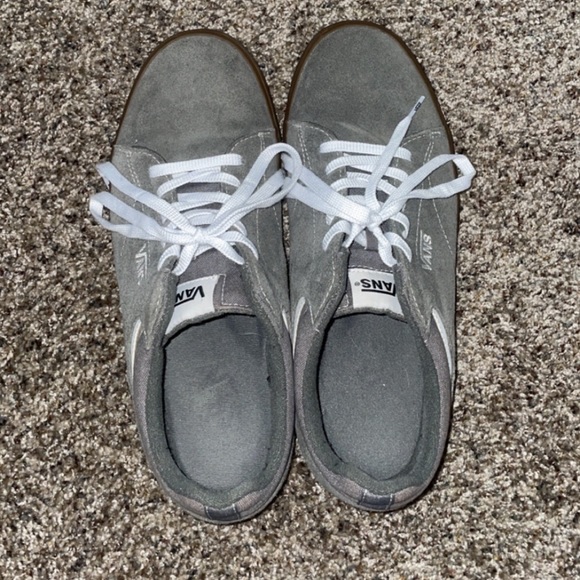 Vans Seldan Low Top “Grey/Gum” Men’s Size 11 - Picture 6 of 9